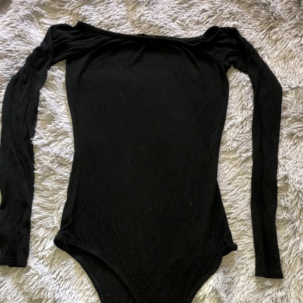 Pretty Little Thing Off the Shoulder Black Bodysui
